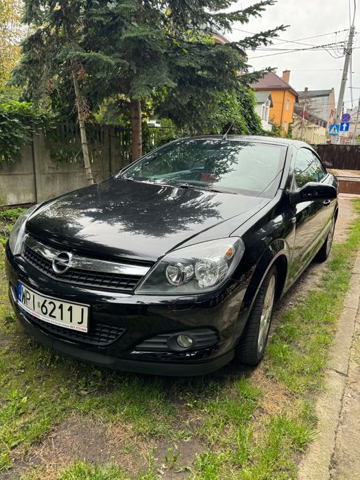 Opel Astra TwinTop Cabrio 1.6