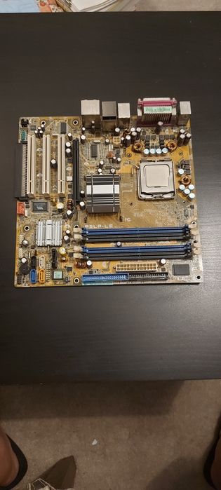 Motherboard ASUS - P5LP-LE64585939453697124