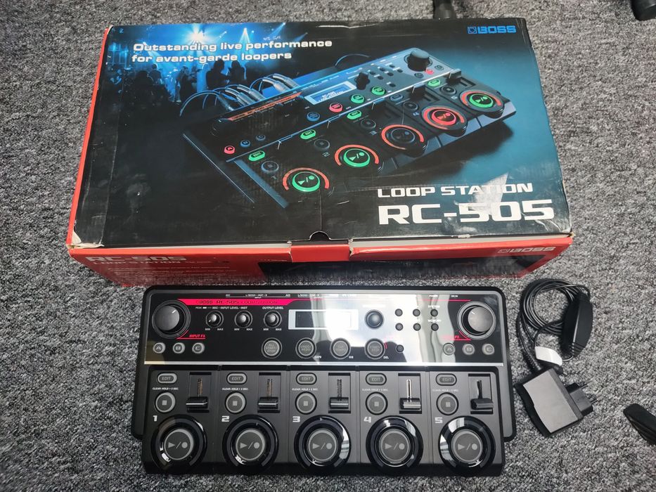 【大幅値下げ！】BOSS RC-505 loopstation BOSS RC-505 Loop Station - BOSS「Loop Station」シリーズの