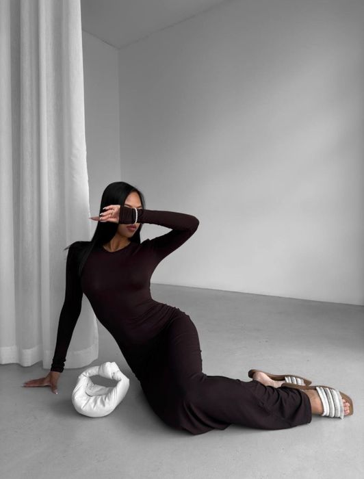 Сукня шоколадного кольру 42-46 віскоза