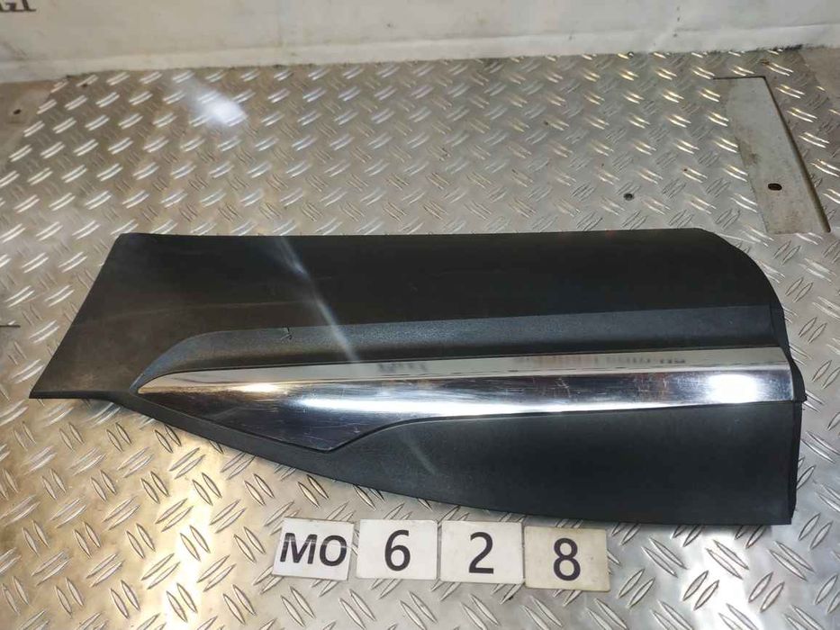 Renault (RVI) Kadjar 15- Молдинг дверей дверей зад L (без хрома 750) MO0628 828777704r