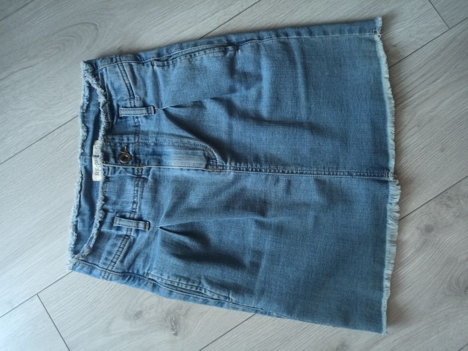 Spódniczka jeansowa Re-Dress rozmiar S