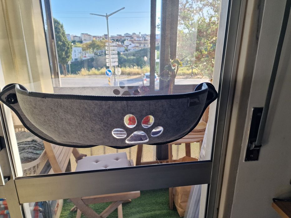 Cama de janela para gato