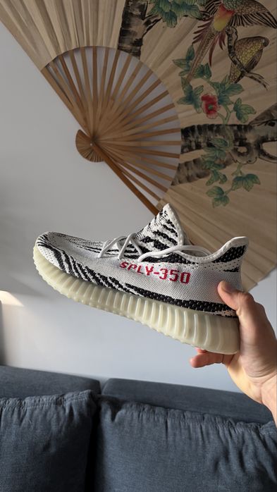 Buty Adidas Yezzy 350 zebra 44 r
