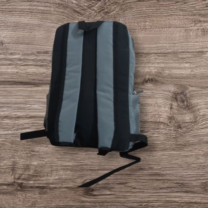 Plecak sportowy miejski unisex mały lekki