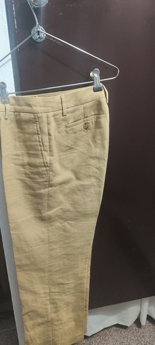 Calças de linho vermelhas