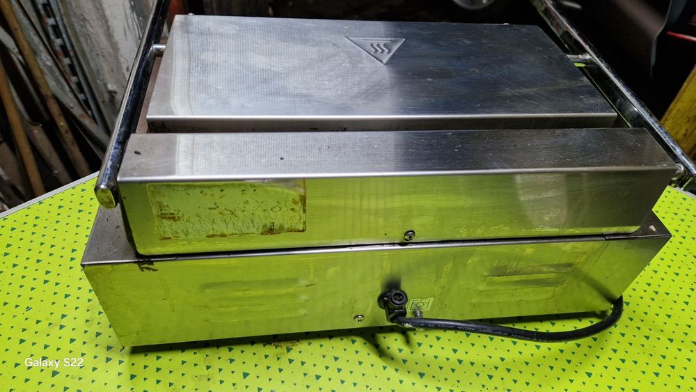 Elektryczny grill gastronomiczny