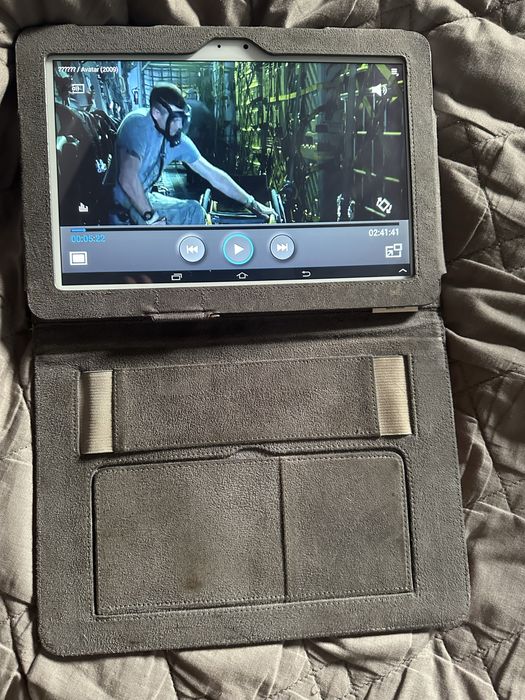 Планшет самсунг бел