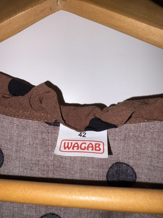 Bluzka  w grochy rozm 42