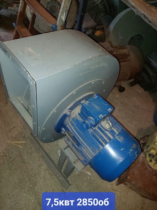 Вентилятор на тирсу. Транспортний вентилятор. Димохідний вентилятор.