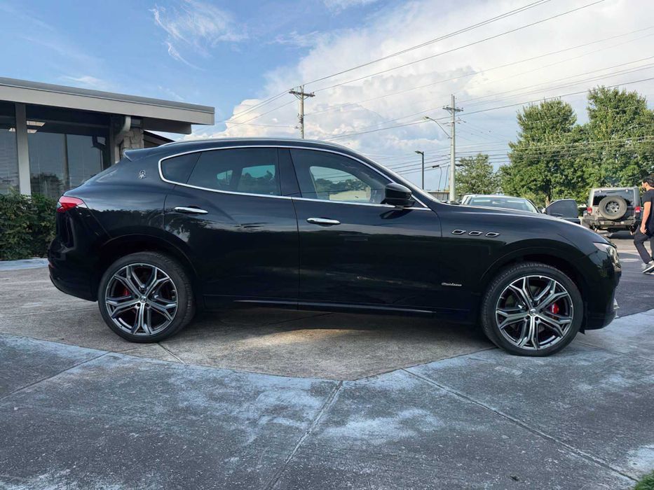 Maserati Levante S GranLusso      2019