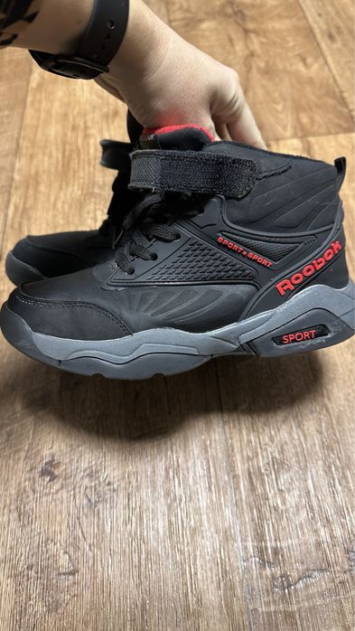 Ботинки дитячі 34 розмір