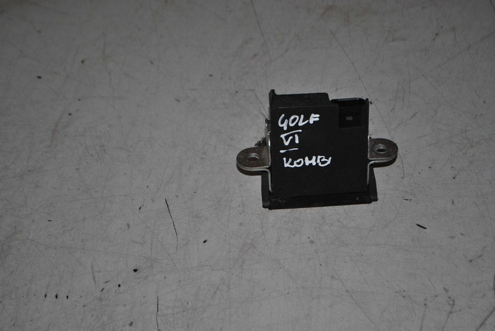 Drzw lewy przód Volkswagen Golf 6 kombi