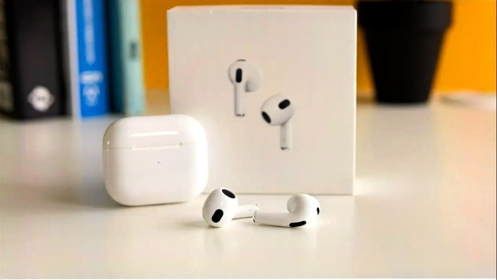 Бездротові навушники AirPods