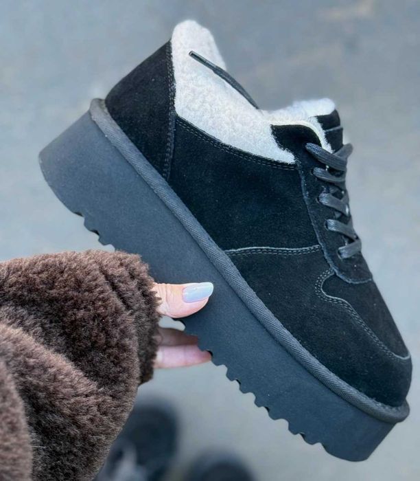 Зимние женские замшевые кроссовки с мехом натуральная замша черные