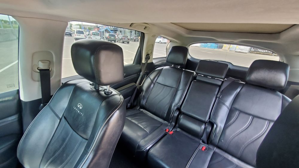 Инфинити QX 60 2013 г 4х4, 7 мест  Макс. Компл,бизнес класс