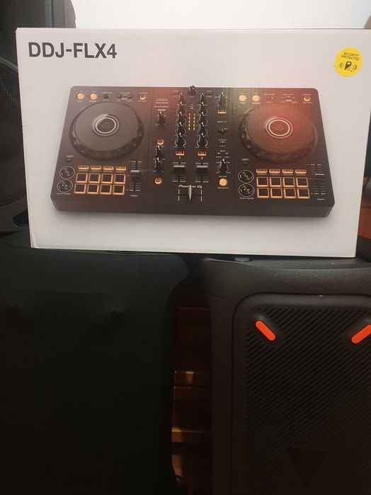 Vendo Pioneer DDJ-FLX4 nova com mala!