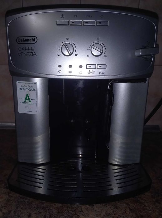 Кавомашина De'Longhi Caffè Venezia ESAM 2200