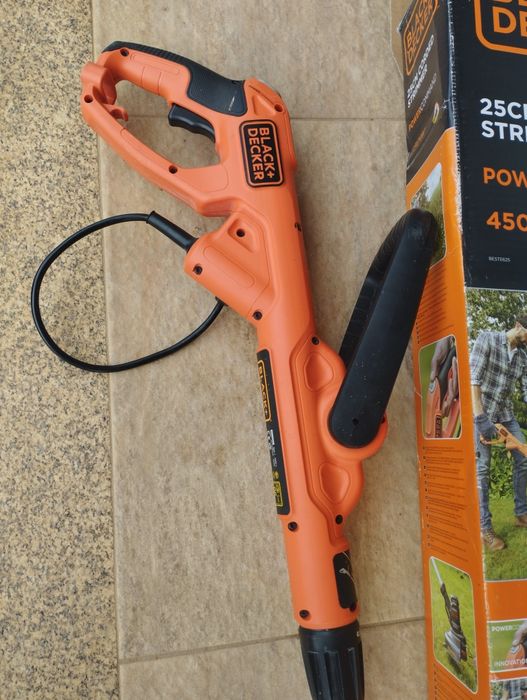 Roçadora Black+Decker 450W – Usada em Bom Estado