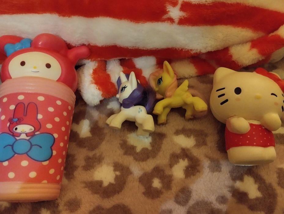 Продам hello kitty пони