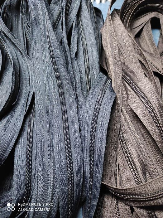 Молнии  на метраж и бегунки