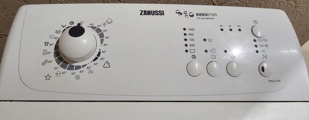 Пральна машина Zanussi ZWQ5100