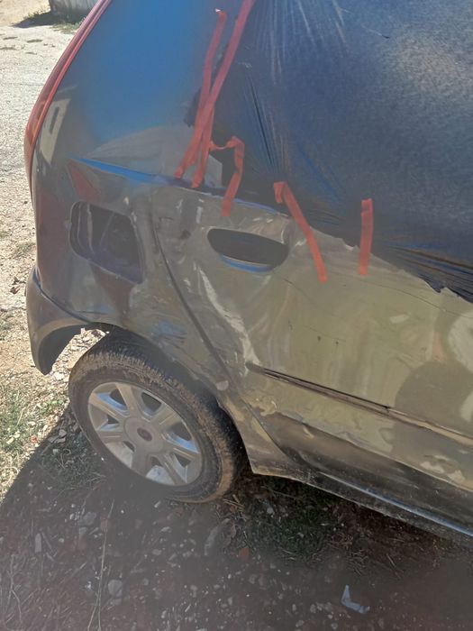 Vendo Fiat Punto a gasóleo batido