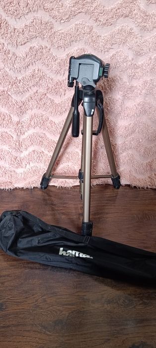 Statyw firmy Hama Star 63