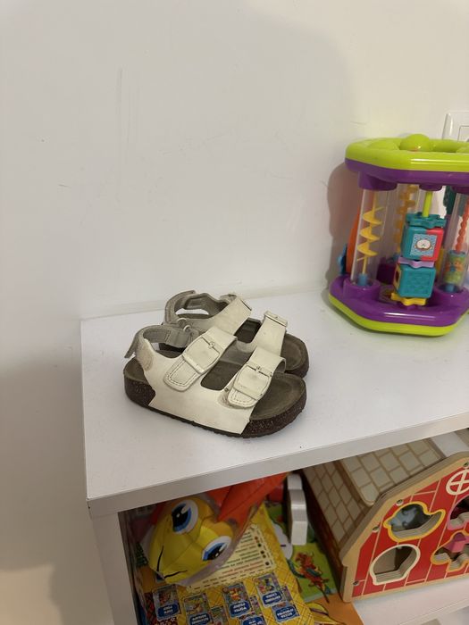 Босоніжки дитячі Next