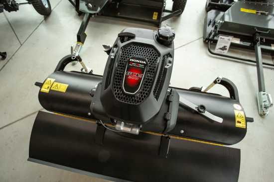 SHARK zamiatarka ATV silnik spalinowy HONDA