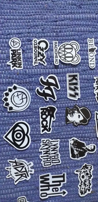 Conjunto 26 autocolantes de música - lote 3 - portes incluidos.