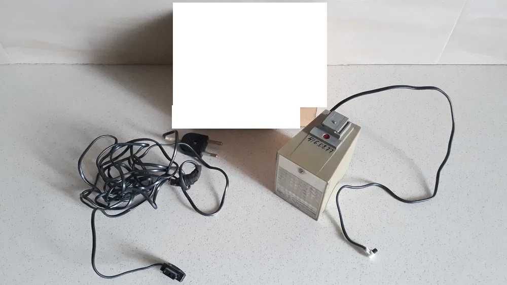 Lampa błyskowa Foton prod. ZSRR z futerałem