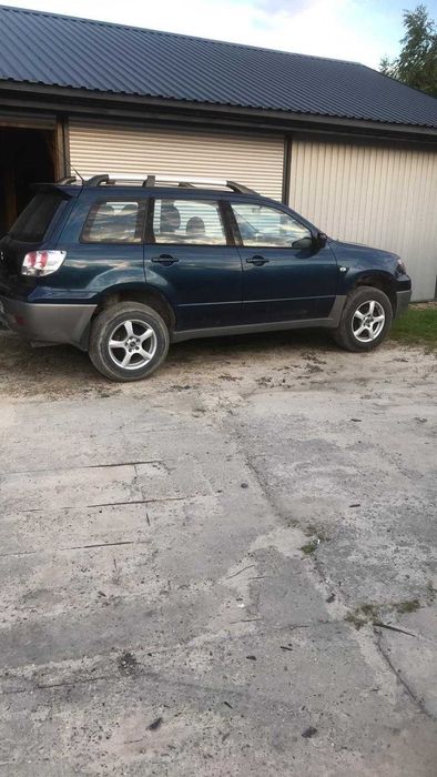 кузов,кузовні запчастини для Mitsubishi Outlander