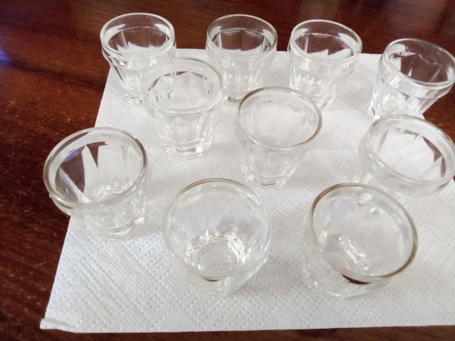 Хрустальные , коньячные стопочки ,80е,600гривен.Торг.