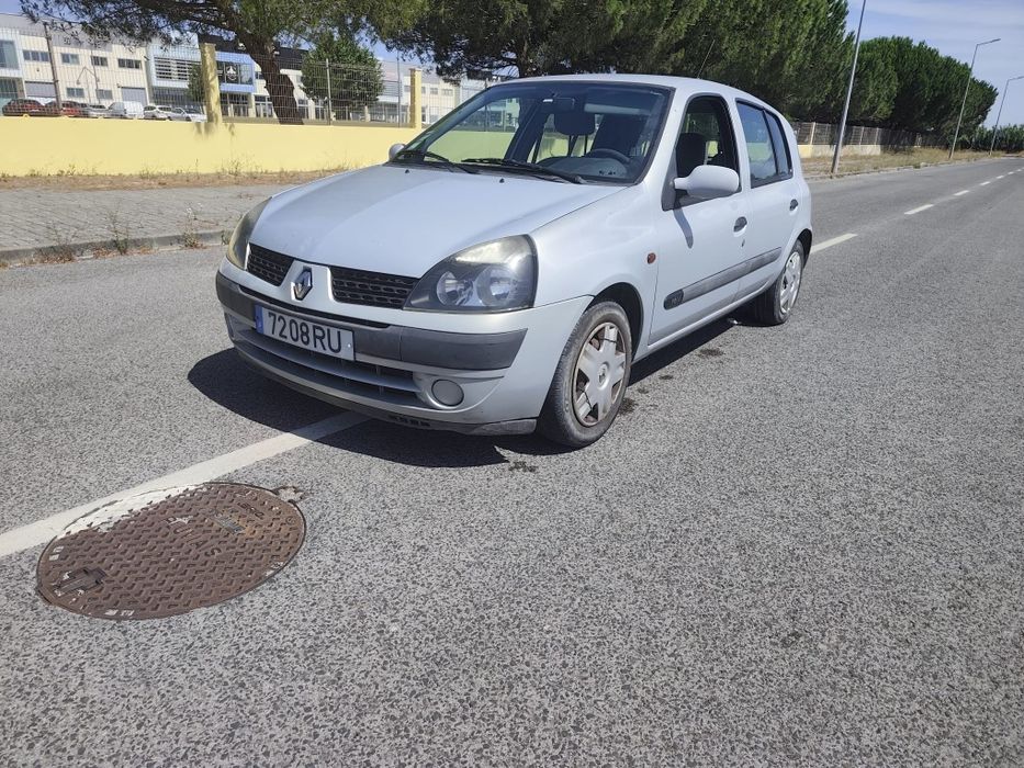 Renault clio económico