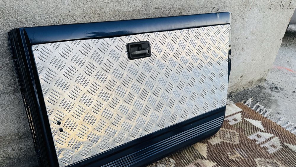 Portas Suzuki Samurai cortadas