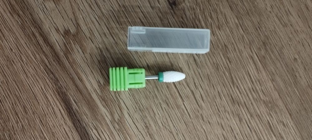 Pontas de cerâmica para unhas de gel