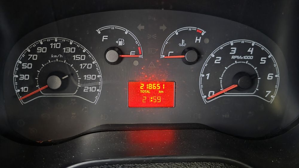 Fiat Dobló 1.3 multijet - Motor novo