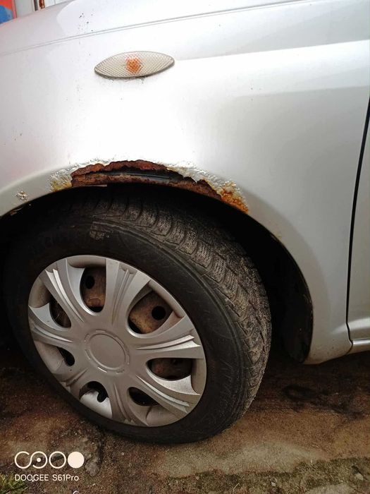 Toyota Yaris 2002 rok