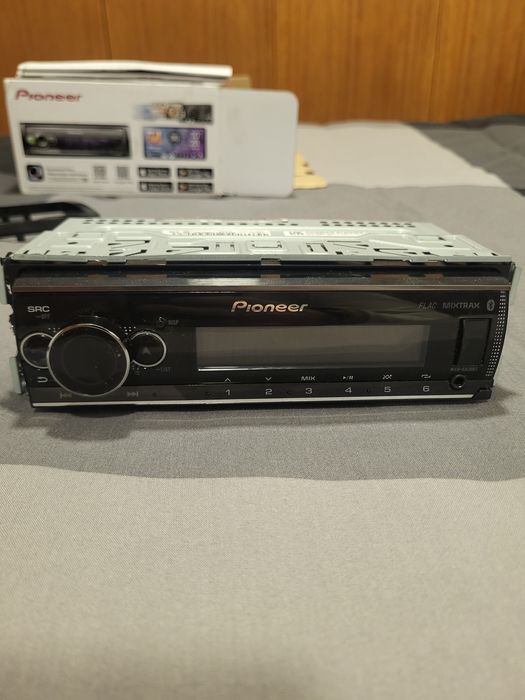 Auto rádio Pioneer MVH-S520BT