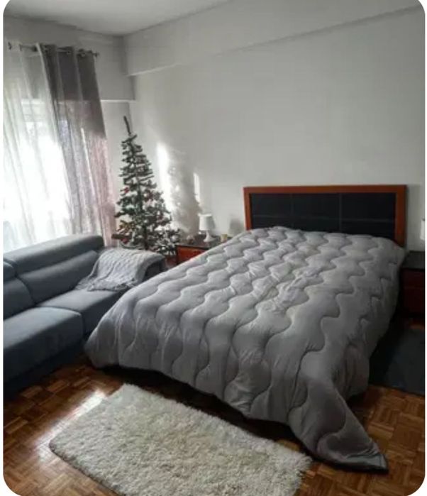 Arrenda se quarto Santa Iri Azoia