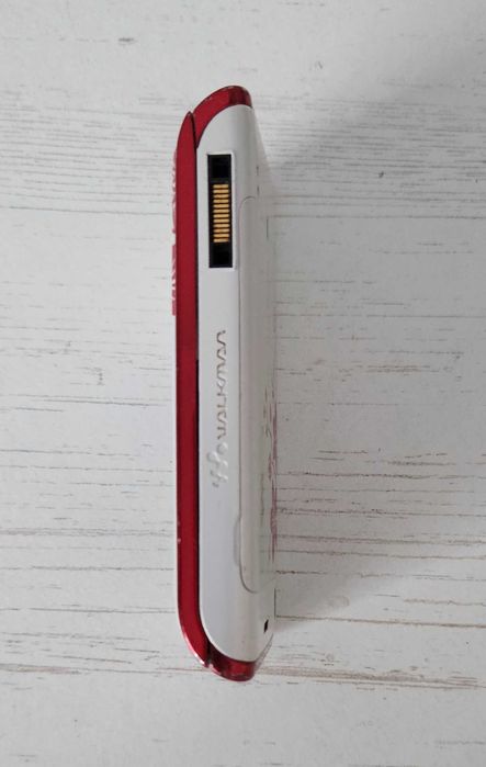 Sony Ericsson W595 Walkman слайдер