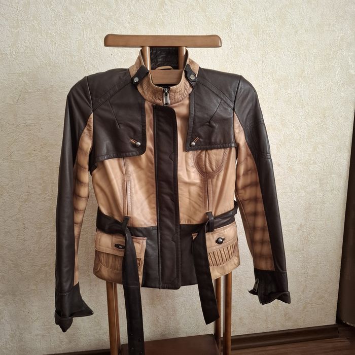 Продаю кожаную куртку