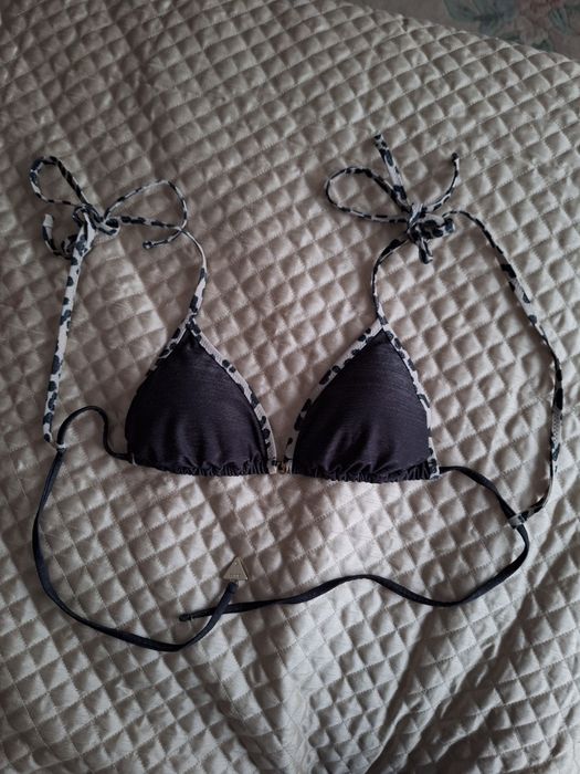 Stroj damski bikini Guess rozm S/L