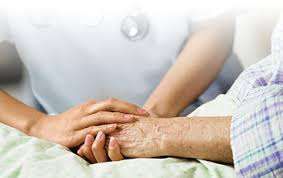 Досвідчена сиділка/доглядальниця вдома/в лікарні, догляд за лежачими