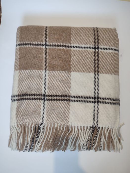 Koc pled wełniany 210 x 170 cm beżowy w kratkę