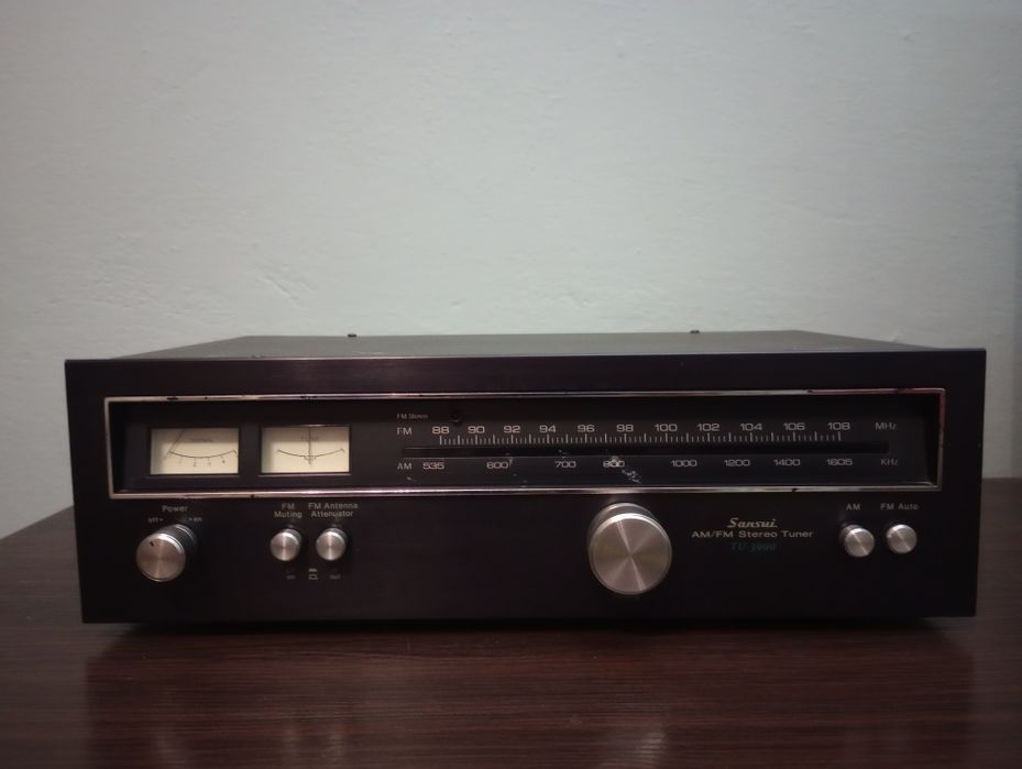 Tuner radiowy Sansui TU-3900