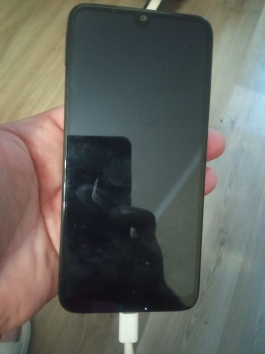 Xiaomi redmi 9.     4+1/64