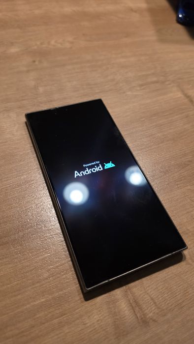 Samsung s24 ultra 256GB stan bardzo dobry.