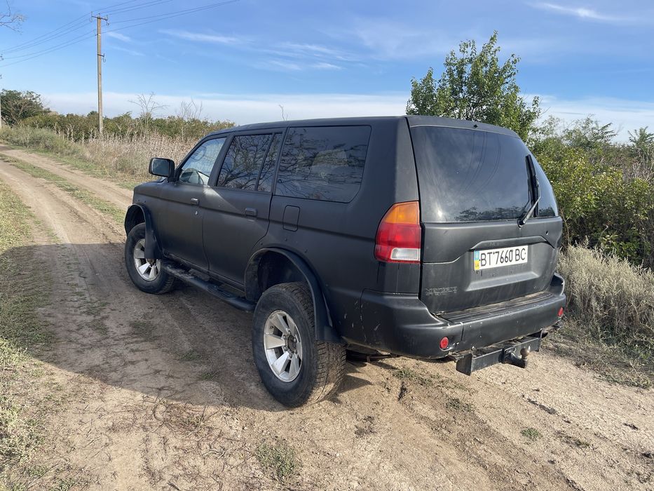 Mitsubishi Pajero (montero) Spor 3.0 AKPP
